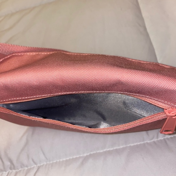 PINK PARKLAND FANNYPACK - Picture 4 of 4